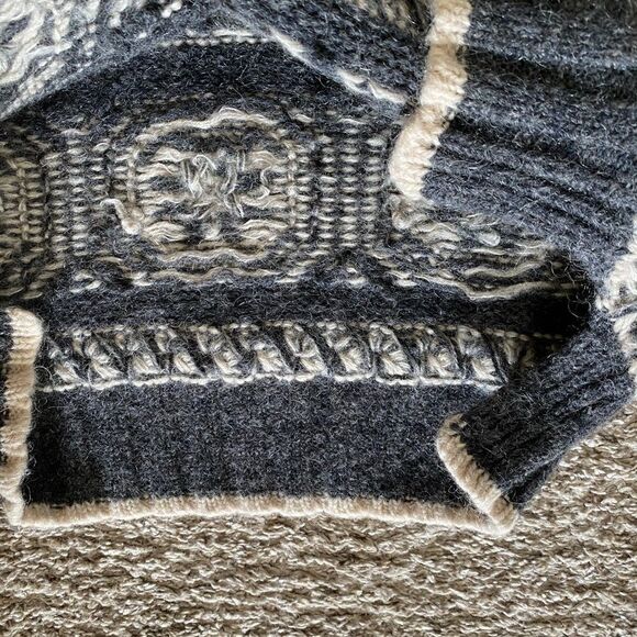 Limited Vintage Wool Snowflake Sweater, Nordic Design, Loose Fit, High Collar - Picture 6 of 11